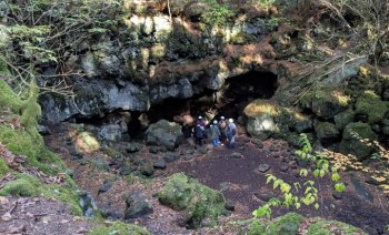 富士風穴（ふじふうけつ）